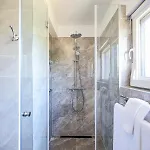 Deja Blue- Free Garage Parking 아파트