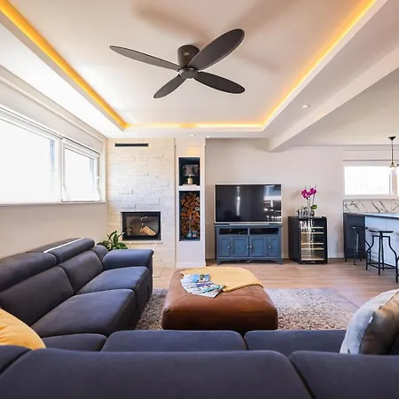 Appartement Deja Blue- Free Garage Parking Zadar