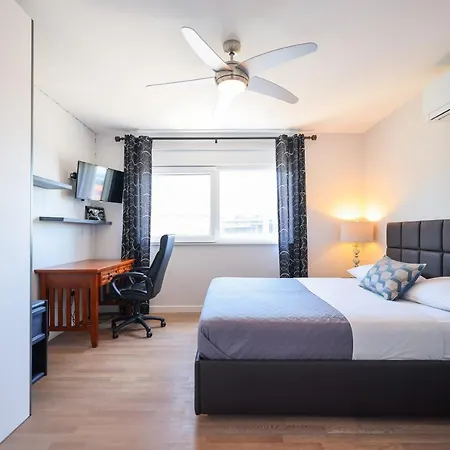 Deja Blue- Free Garage Parking Appartement *