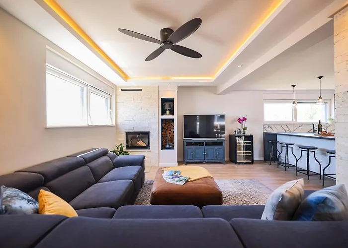 Apartment Deja Blue- Free Garage Parking Zadar